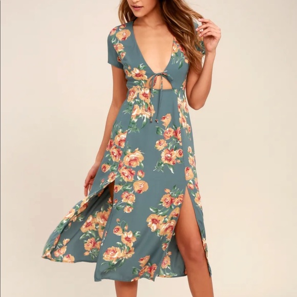 Dusty Sage Floral Midi Dress - Picture 2 of 3